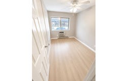 7634 Hazelcrest Drive, Hazelwood, MO 63042