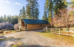 2353C Addy Gifford Rd, Addy, WA 99101