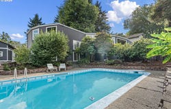 712 MIMOSA St, Salem, OR 97302