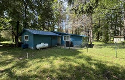 5022 E State Road, Cadillac, MI 49601