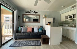 3938 Surfside Boulevard, Corpus Christi, TX 78402