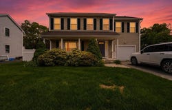 19 Annies Way, Springfield, MA 01119