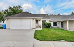 1632 Bench Rd, Pocatello, ID 83201
