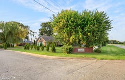 6072 Creekside Drive, Milan, TN 38358