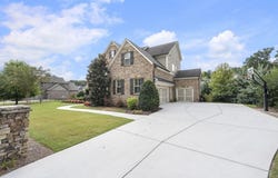 621 Mabry Road, Sandy Springs, GA 30328