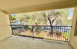 7652 Rolling View Drive, Las Vegas, NV 89149