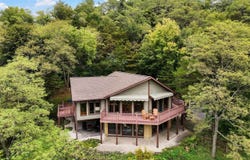6460 Cooke, Mazomanie, WI 53560
