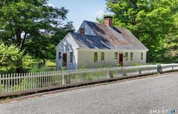 24 Ayer Road, Franklin, CT 06254