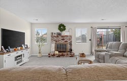 13 Victor CIR, Salinas, CA 93907