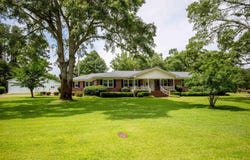 204 Pine Street, Bamberg, SC 29003
