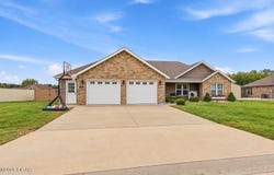 714 Summerlyn Lane, Carl Junction, MO 64834