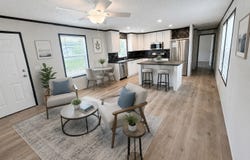 656 Woodlawn Drive, Fowlerville, MI 48836