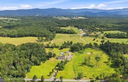 794 Steed Lane, Front Royal, VA 22630