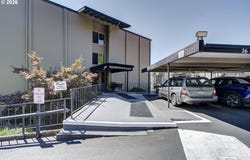 5585 E EVERGREEN Blvd, Vancouver, WA 98661