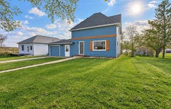 207 2nd Ave, Kenmare, ND 58746