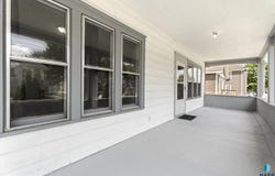 518 W 14th St, Sioux Falls, SD 57106