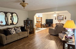 935 Travis, Vidor, TX 77662