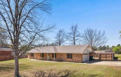 107 GILES AVE, Omaha, TX 75571