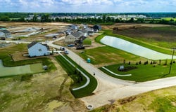 3374 Fall Leaf Court, Batavia, OH 45103