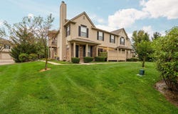174 Commons Circle, Saline, MI 48176