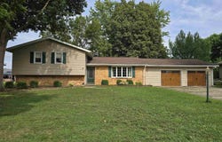 15 GETTYSBURG Drive, Canton, IL 61520