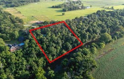 1352 E 400th Road, Bolivar, MO 65613
