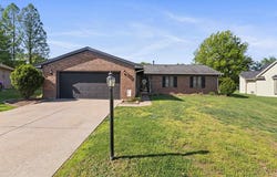 3632 War Admiral Dr, Owensboro, KY 42303