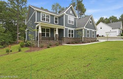 112 Callis Circle, West End, NC 27376