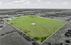 Cr 462, Lott, TX 76656