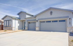 460 Rio Chama, Los Lunas, NM 87031