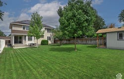 236 E ASHBROOK Cir, Midvale, UT 84047
