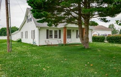 20-24 N Eisenhower Drive, Edinburgh, IN 46124