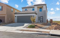 11192 S Weismann Drive, Vail, AZ 85641