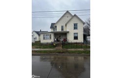 404 N 10TH Street, Centerville, IA 52544