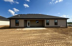 416 Lands End Dr, Berea, KY 40403