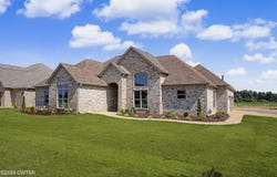 162 Roxbury Drive, Jackson, TN 38305