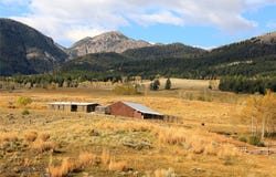 593 Cinnabar Creek W, Gardiner, MT 59030
