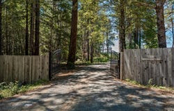 43345 Brushy Ridge Loop, Annapolis, CA 95412