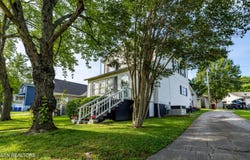 1240 N Wright Rd, Alcoa, TN 37701