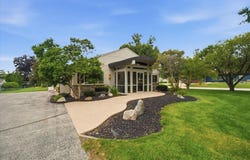 3411 Midway Drive, Cedar Falls, IA 50613