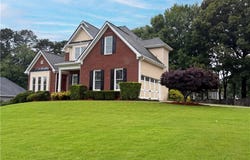 909 Mendenhall Way, Grayson, GA 30017