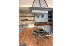 4 11TH Avenue, BROOKLYN, MD 21225