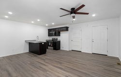 717 N Weaver Avenue, Springfield, MO 65802