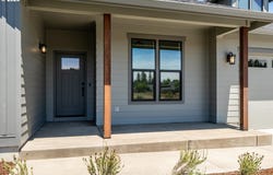 25331 E BROADWAY Ave, Veneta, OR 97487