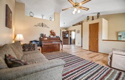 307 N Sioux St, Kechi, KS 67067