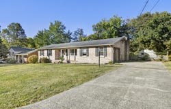 301 Aztec Trail, Georgetown, KY 40324