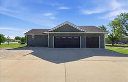 123 Carroll Boulevard, Dunkerton, IA 50626