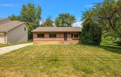 1754 Ruby Avenue, Rochester Hills, MI 48309