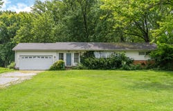 2332 Erter Drive, Springfield, OH 45503