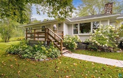 4942 Lester River Rd, Duluth, MN 55804